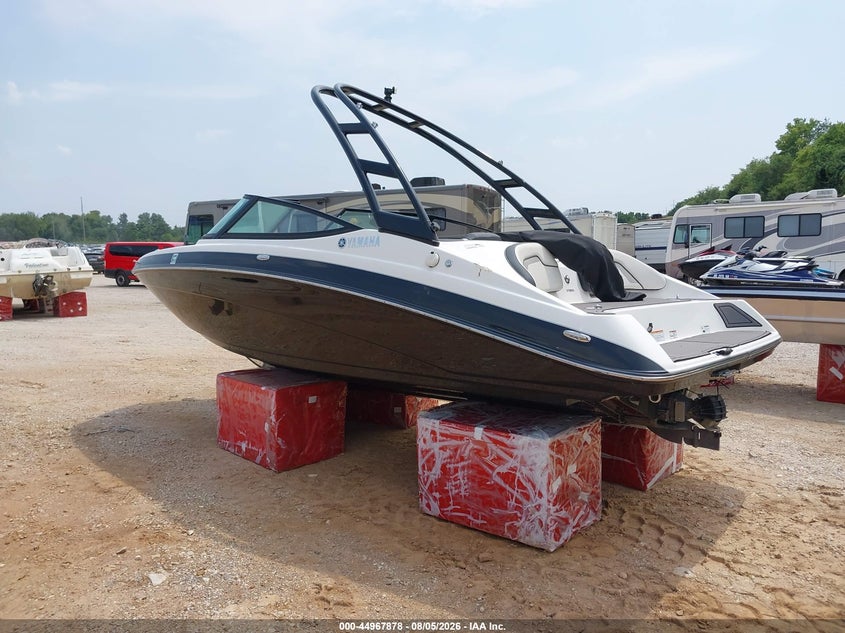 2017 YAMAHA 19' N/A N/A