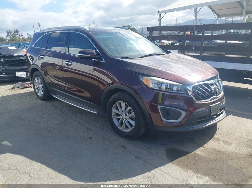 KIA SORENTO 2016. Lot# 44967879. VIN 5XYPG4A39GG070336. Photo 1