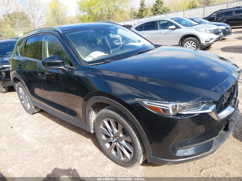2020 MAZDA CX-5 GRAND TOURING — Галерея фотографий