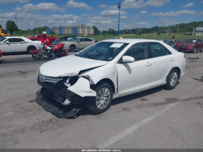 4T4BF1FK9ER404714 2014 TOYOTA CAMRY LE photo 1