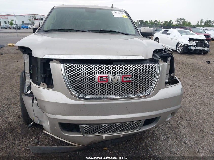 2007 GMC YUKON XL 1500 auction photo 6