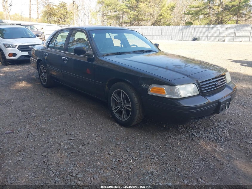 2003 Ford Crown Victoria Lx