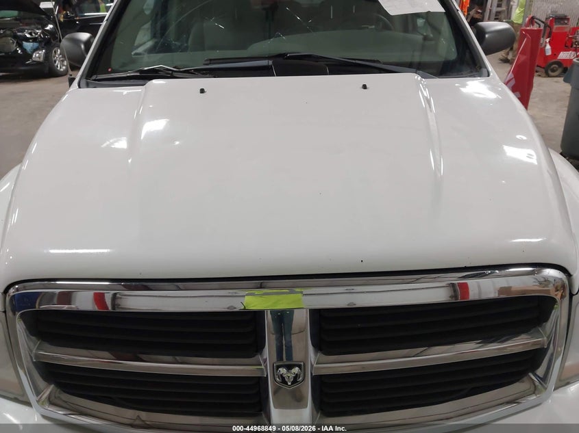 2005 DODGE DURANGO auction photo 6