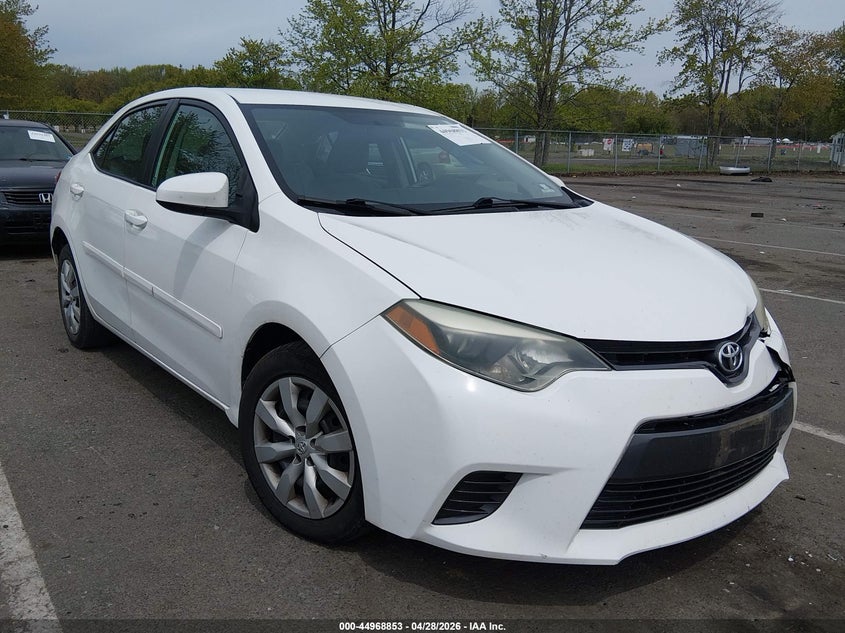 2015 TOYOTA COROLLA LE
