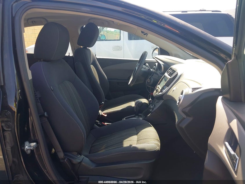 2017 Chevrolet Sonic Lt