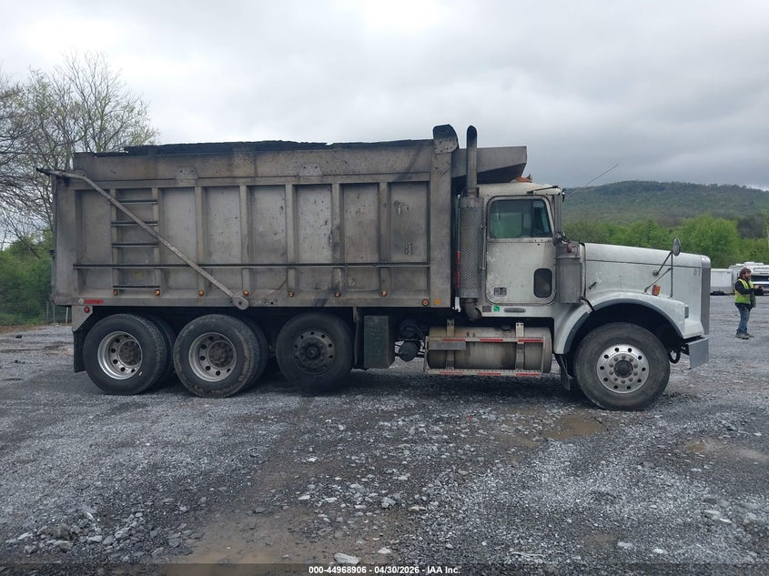 2000 OTHER FREIGHTLINER CONVENTIONAL FLD120 TRUCK N/A