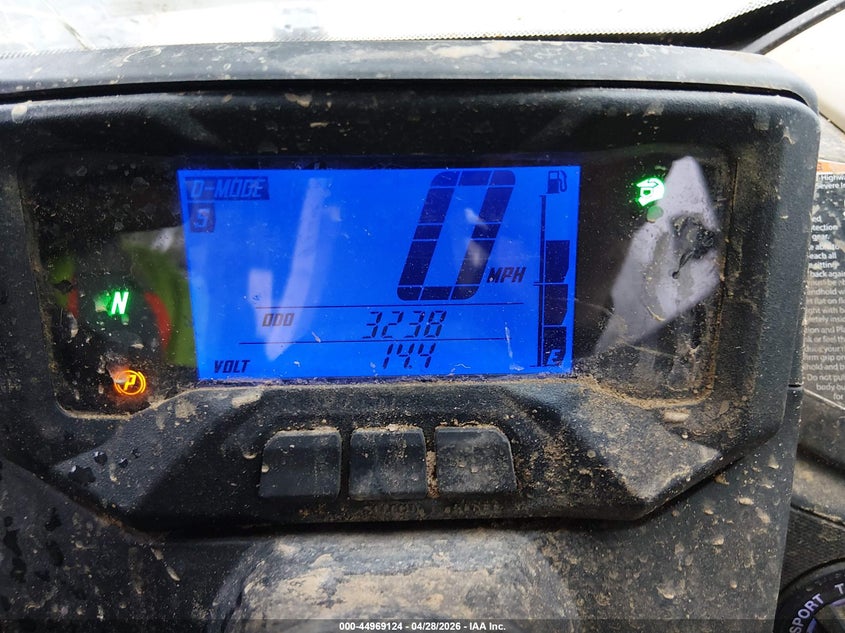 2023 YAMAHA YXE1000 auction photo 7