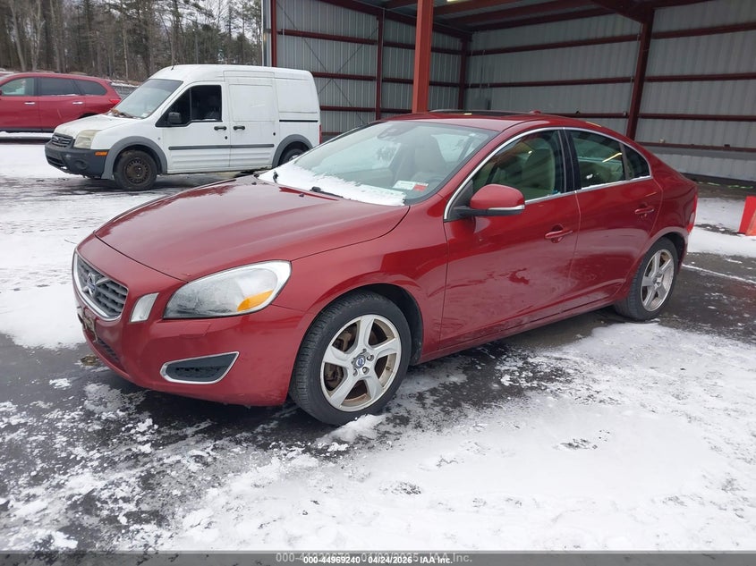 2012 Volvo S60 T5 YV1622FS4C2090197 photo 1