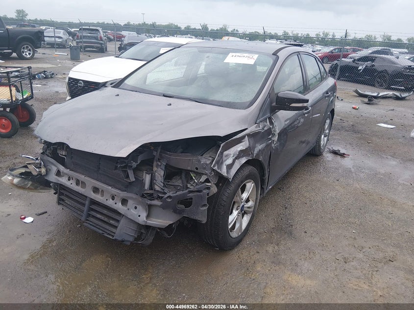 Vin: 1fadp3f21el387421, lot: 45466683, ford focus se 20142