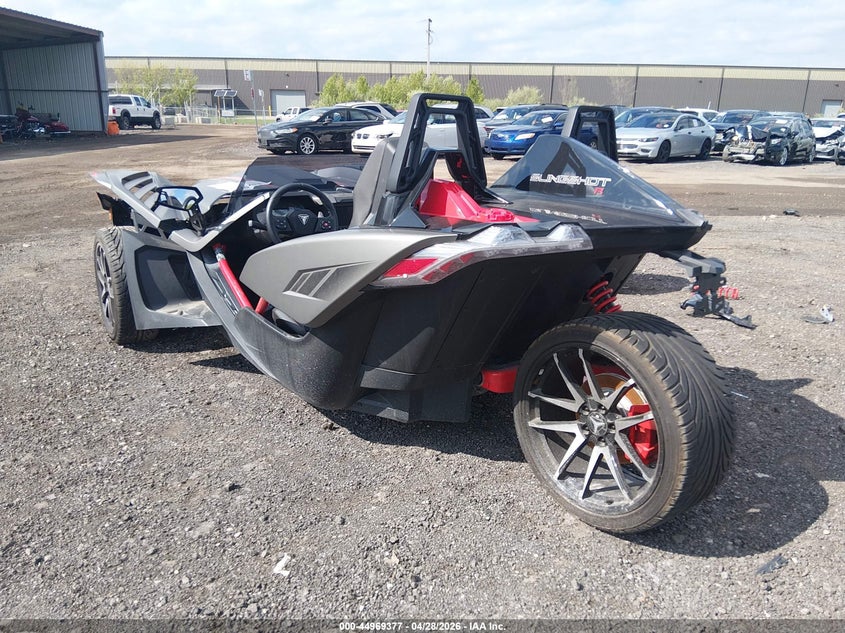2024 POLARIS SLINGSHOT auction photo 3