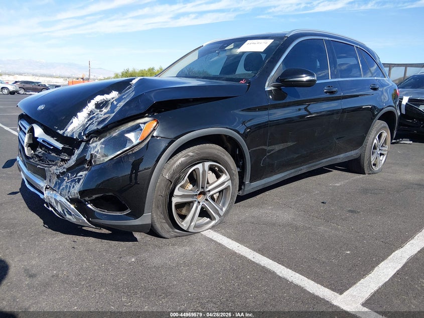2016 MERCEDES-BENZ GLC 300 auction photo 2
