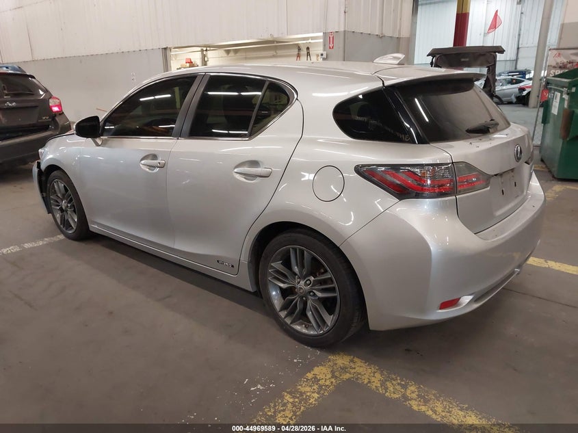 Vin: jthkd5bh7d2129939, lot: 45467010, lexus ct 200h 20133