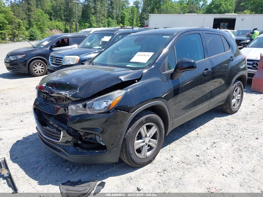 2020 CHEVROLET TRAX auction photo 2