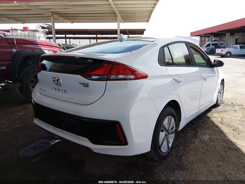 2019 HYUNDAI IONIQ HYBRID auction photo 4