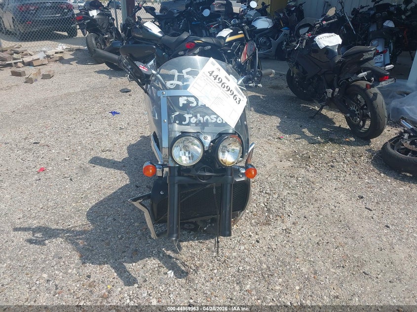 2014 TRIUMPH MOTORCYCLE ROCKET III auction photo 5