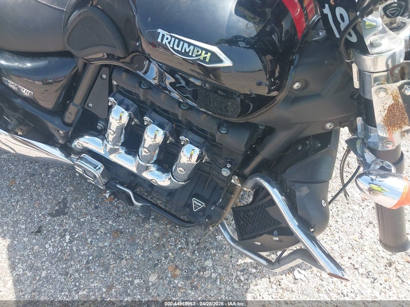 2014 TRIUMPH MOTORCYCLE ROCKET III auction photo 8