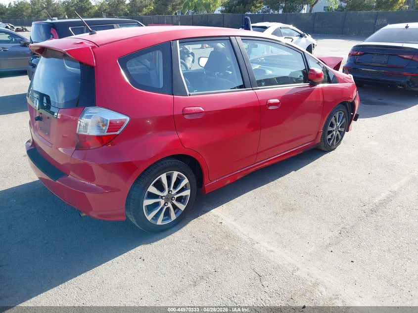 HONDA FIT 2012 VIN JHMGE8H5XCC019641