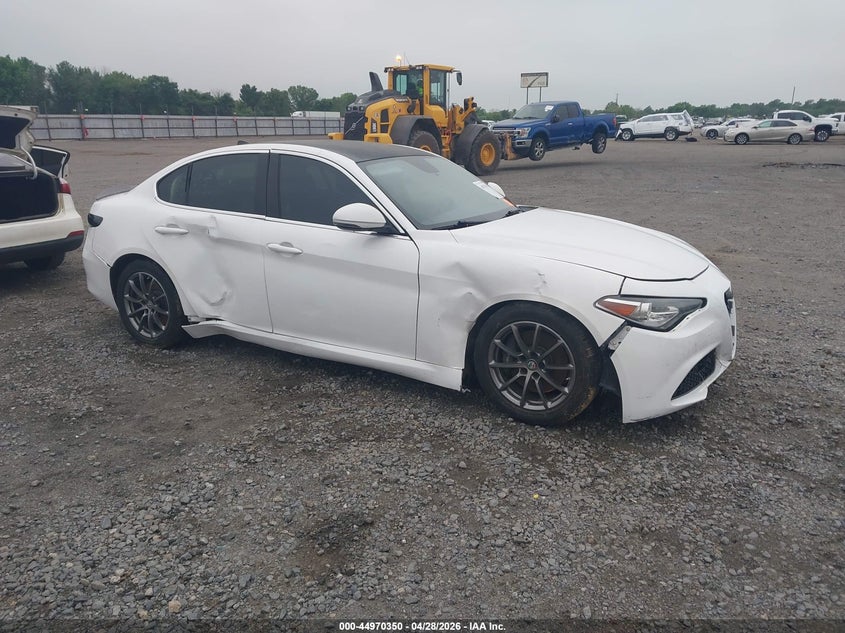 2018 ALFA ROMEO GIULIA RWD