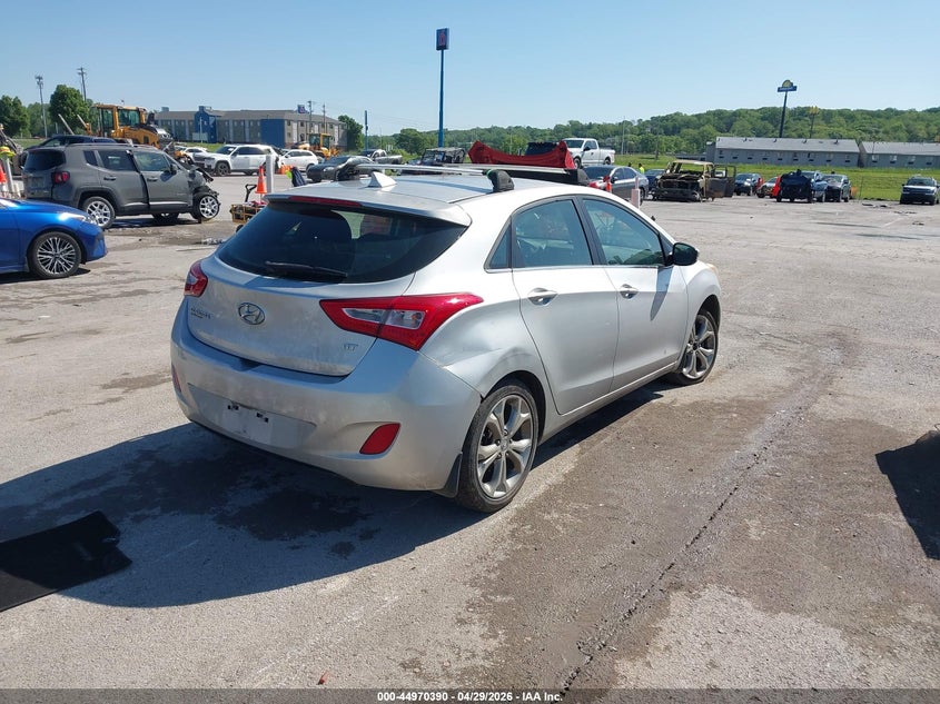 2014 HYUNDAI ELANTRA GT auction photo 4