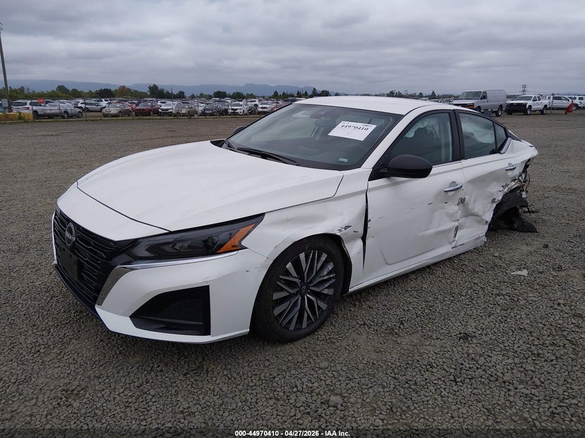 2025 Nissan Altima Sv Fwd