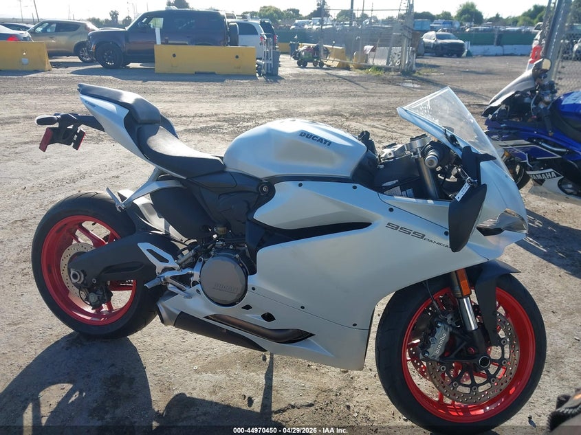 2017 Ducati Superbike 959 Panigale VIN: ZDM14B1W2HB004370 Lot: 44970450