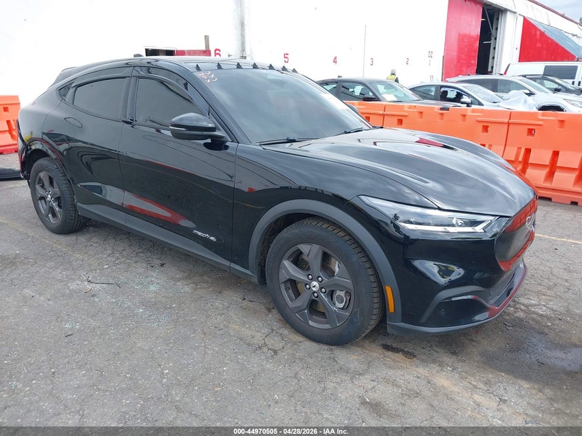 2022 FORD MUSTANG MACH-E SELECT
