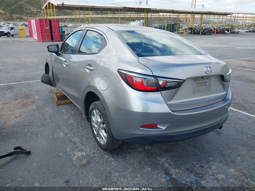 Vin: 3mydlbzv1gy105974, lot: 45467936, scion ia 20163