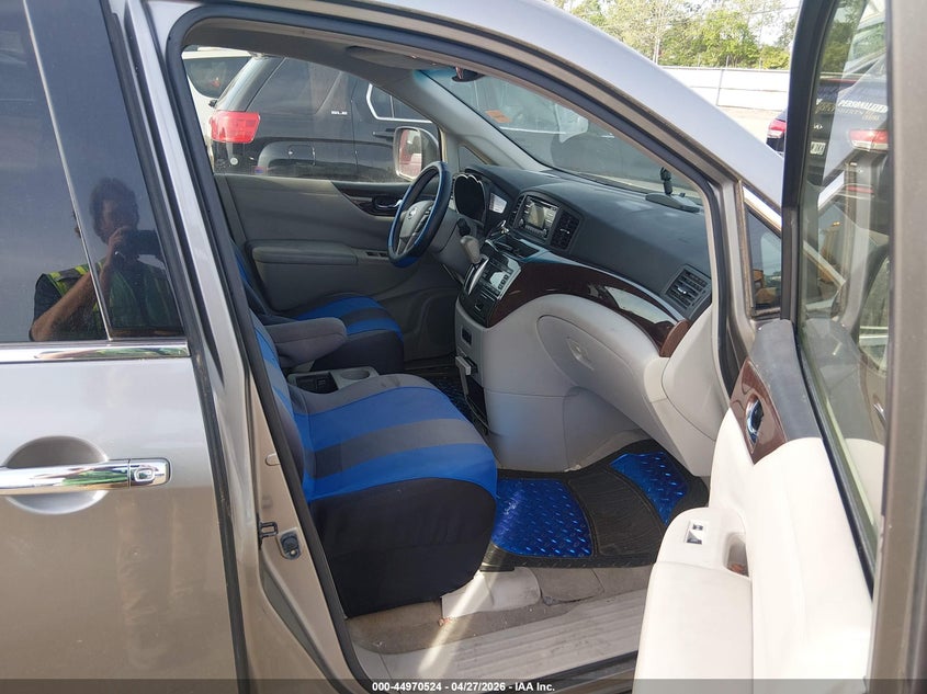 2012 Nissan Quest Sv