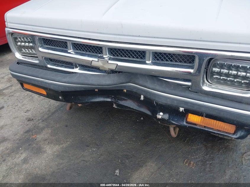 1993 Chevrolet Blazer S10 VIN: 1GNDT13W6P2202622 Lot: 44970544