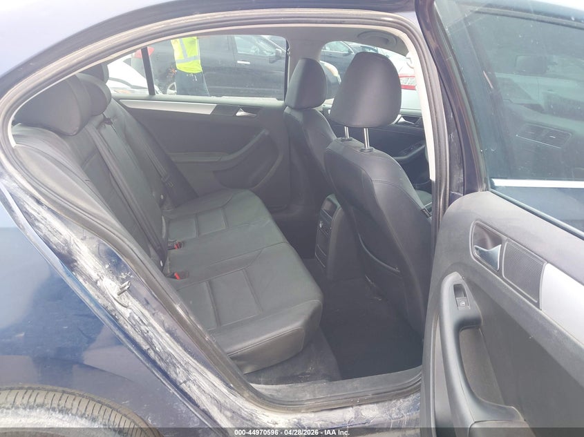 2012 VOLKSWAGEN JETTA auction photo 8
