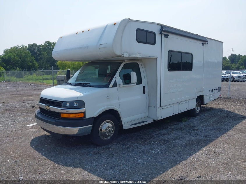 2014 CHEVROLET EXPRESS CUTAWAY auction photo 2
