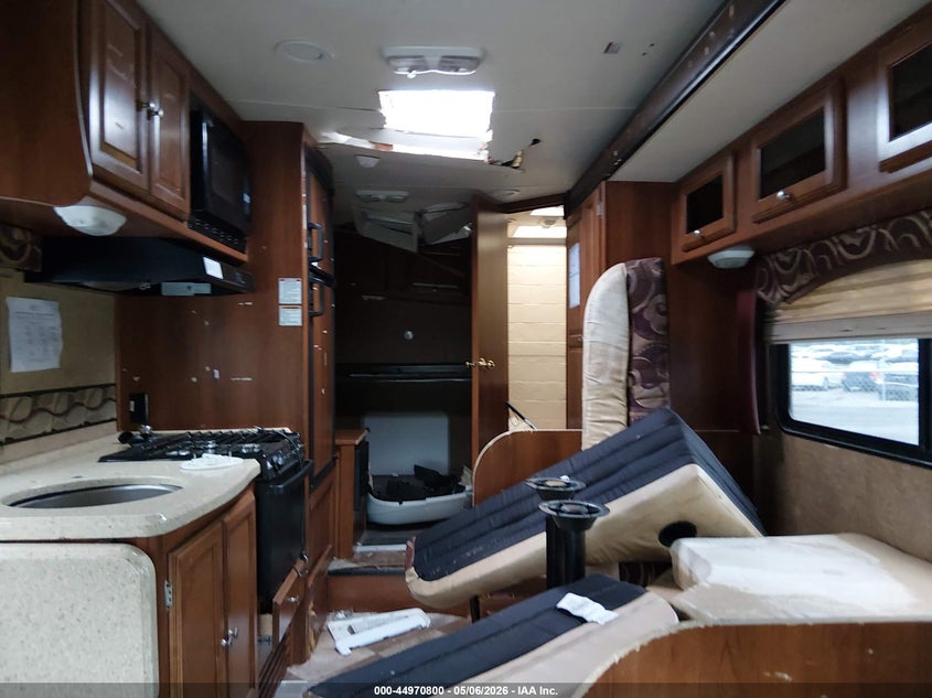 2014 CHEVROLET EXPRESS CUTAWAY auction photo 6