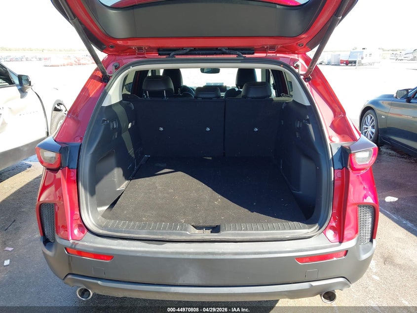 2024 Mazda Cx-50 2.5 S Preferred VIN: 7MMVABBMXRN187083 Lot: 44970808