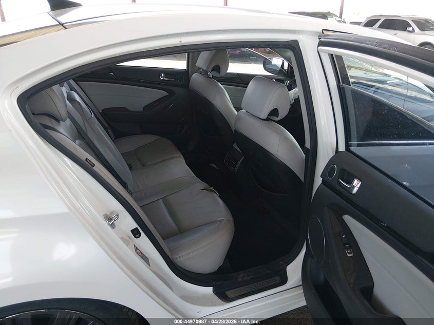 2014 Kia Cadenza Limited VIN: KNALN4D75E5151792 Lot: 44970987