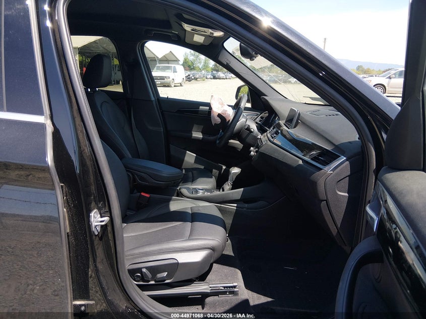VIN: WBXHT3C55K5L89410 2019 BMW X1 XDRIVE28I
