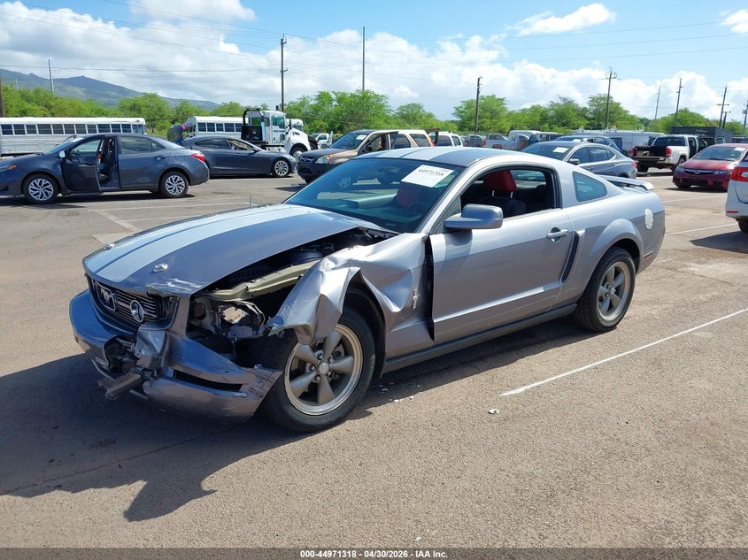 2006 FORD MUSTANG auction photo 2