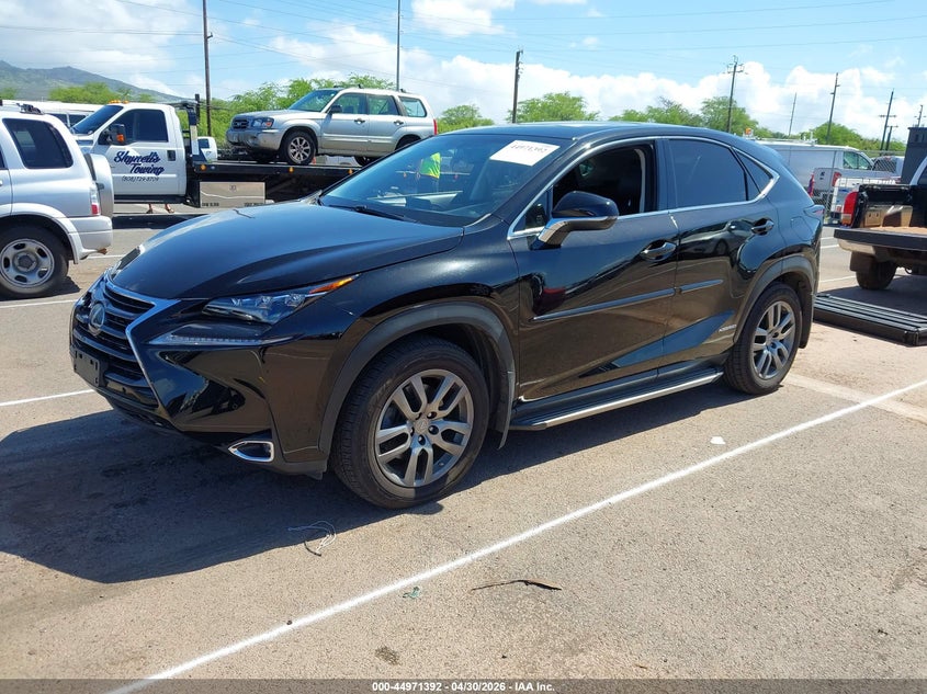 2015 LEXUS NX 300H auction photo 2