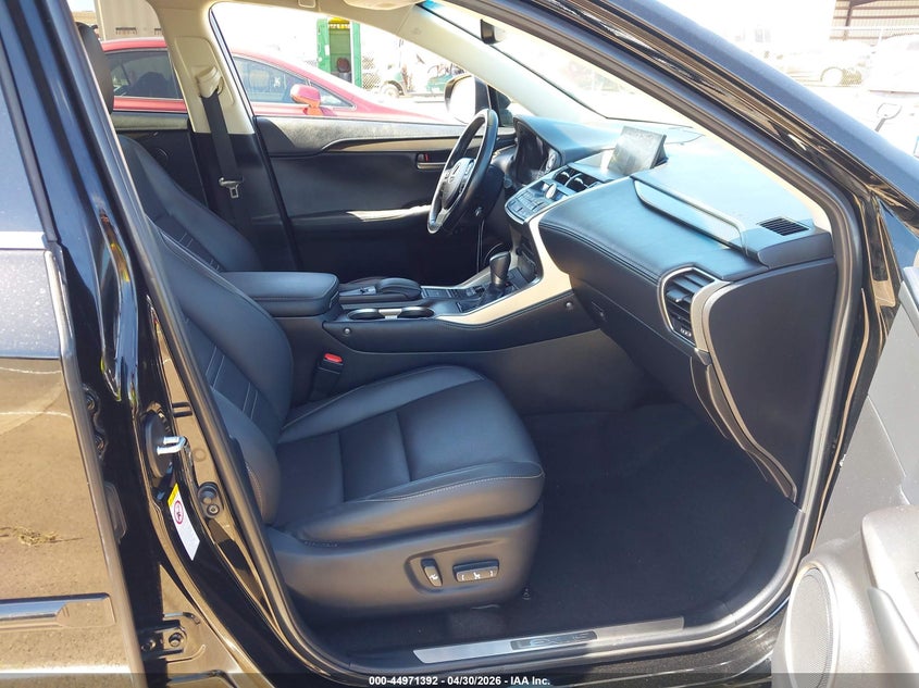 2015 LEXUS NX 300H auction photo 5