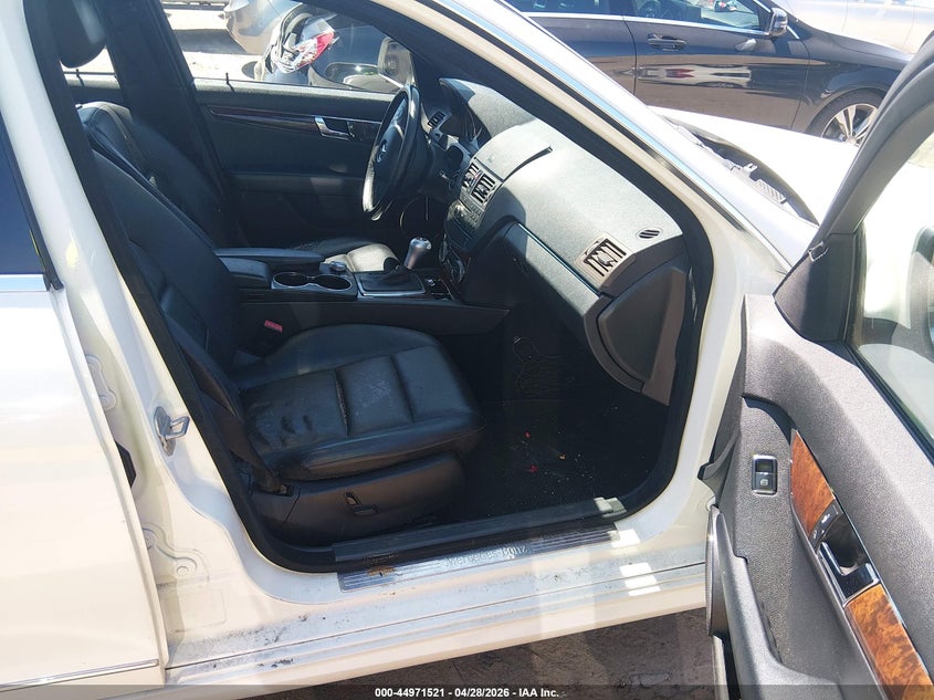 2009 Mercedes-Benz C 300 Luxury 4Matic/Sport 4Matic