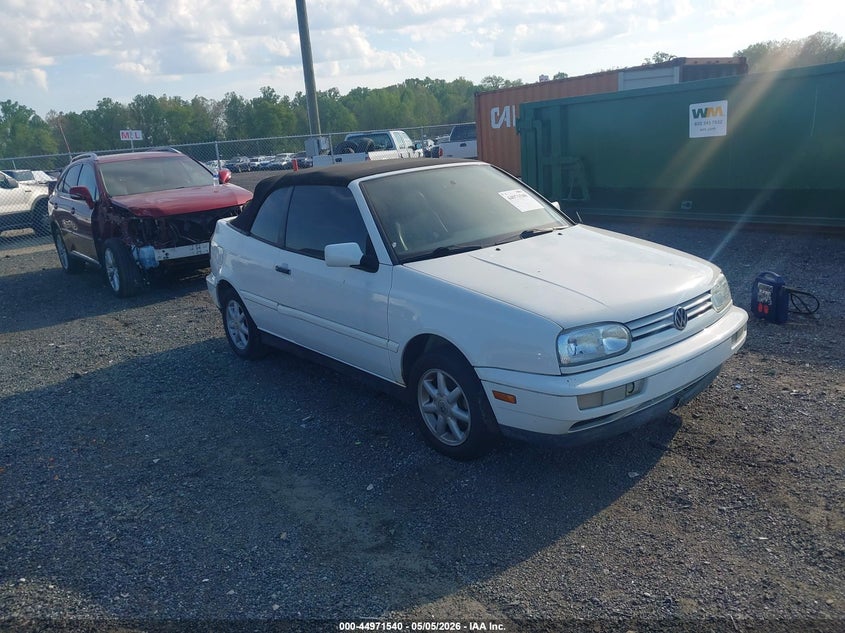 3VWBA61E3WM813130 VOLKSWAGEN CABRIO Photo 1