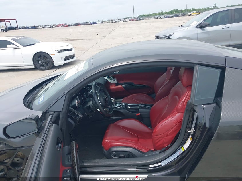 2015 Audi R8 4.2 VIN: WUAAUAFG5F7000923 Lot: 44971558