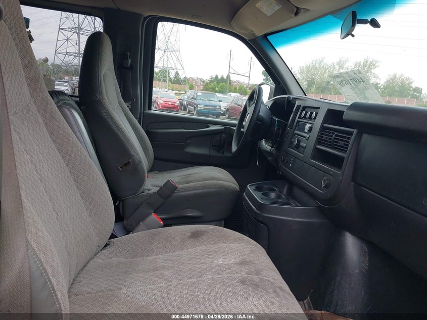 2009 Chevrolet Express 3500 Ls