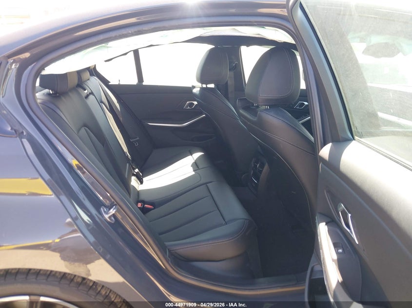 2026 BMW M340I NA — Photo 8
