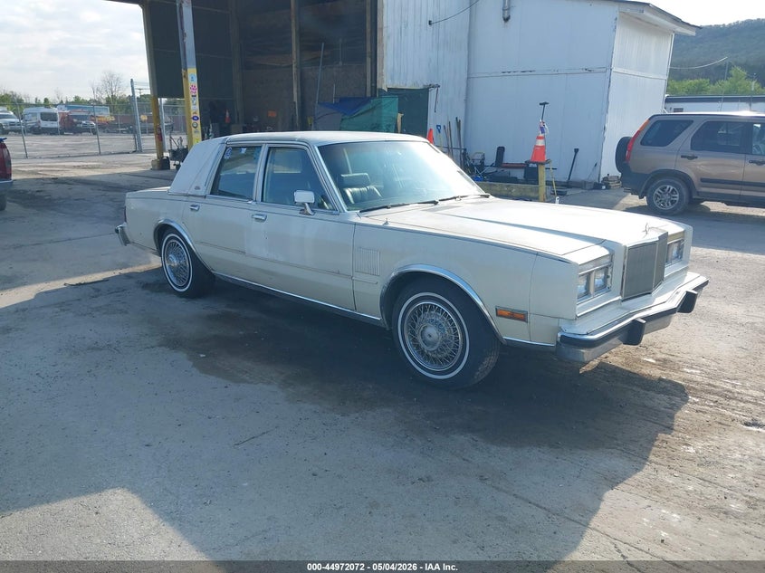1985 CHRYSLER FIFTH AVENUE auction photo 1