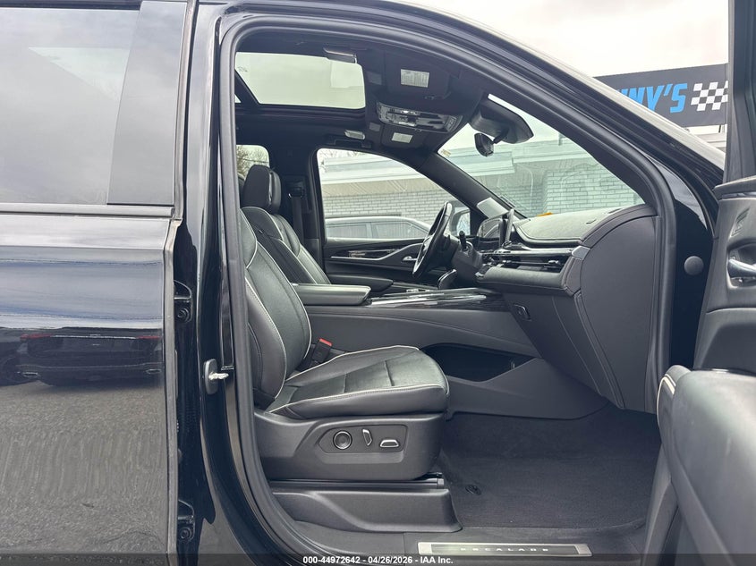 2021 Cadillac Escalade Esv Sport