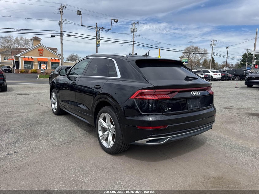 2019 Audi Q8 Premium Plus