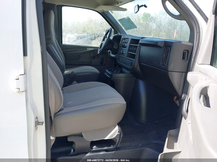 2008 GMC Savana Work Van