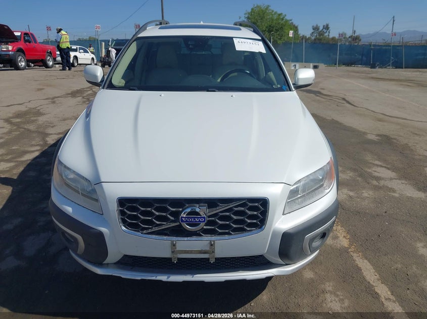 2016 Volvo Xc70 T5 Drive-E Premier VIN: YV440MBK3G1246730 Lot: 44973151