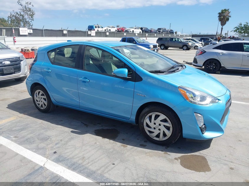 2015 TOYOTA PRIUS C ONE