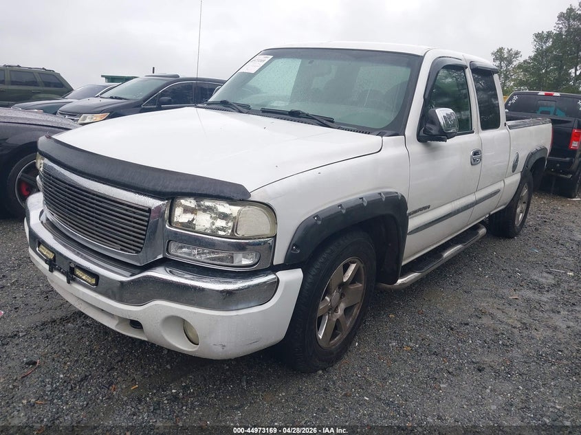 2003 GMC SIERRA TRUCK 4.8L V-8 270HP